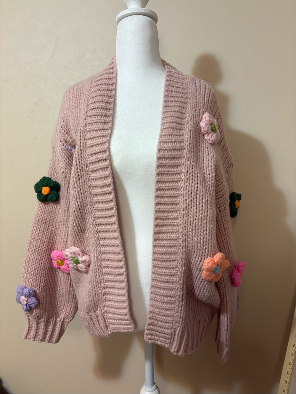 NWT Anna & Ava Cardigan Knit Sweater Floral women’s juniors size OS Xs/Small